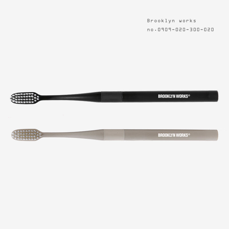 TOOTHBRUSH POUCH / トゥースポーチ